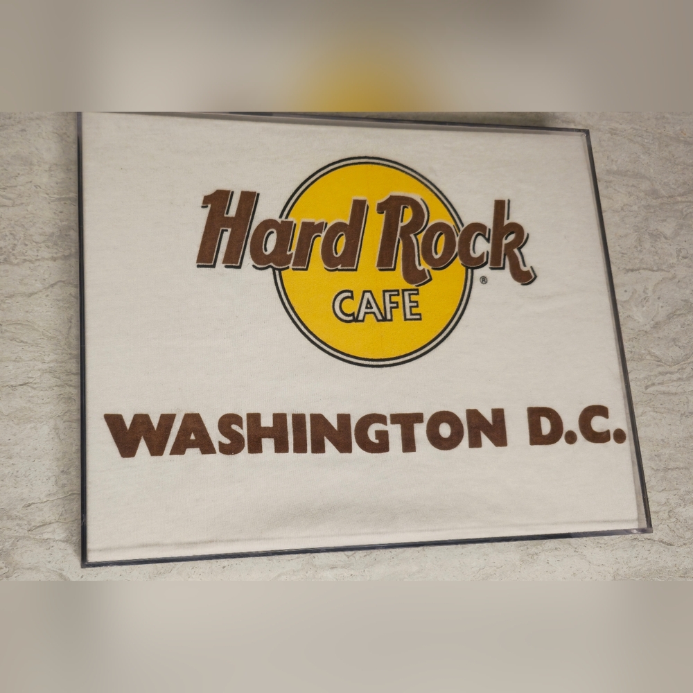 Hard Rock Cafe White and Yellow Tee